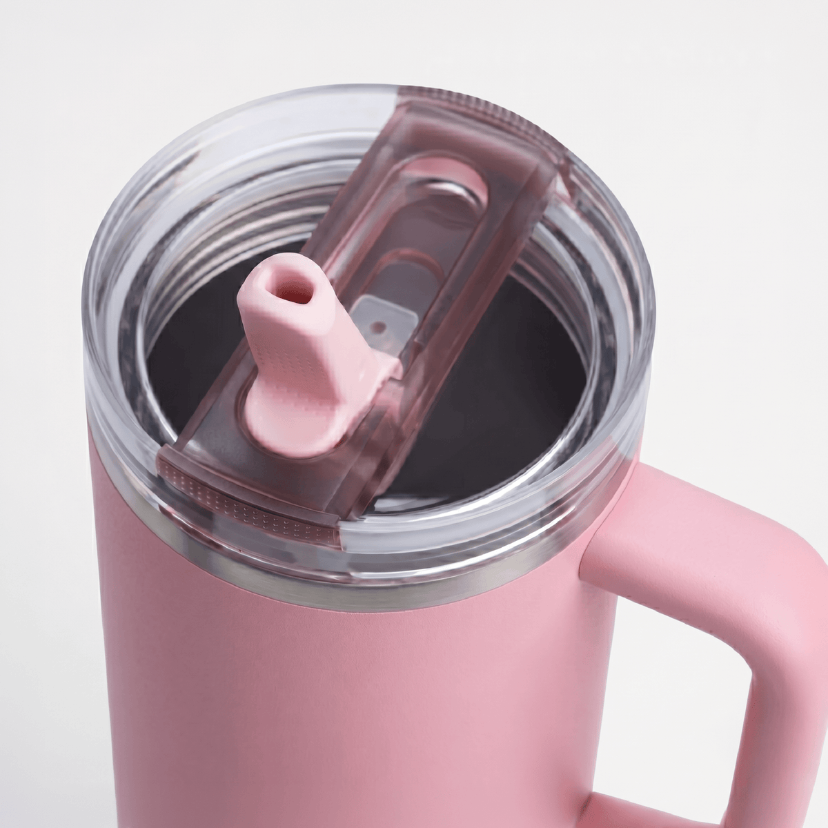 Cup 900 ml lxir drink, vue visuel du cup 900 ml en illustration photo
